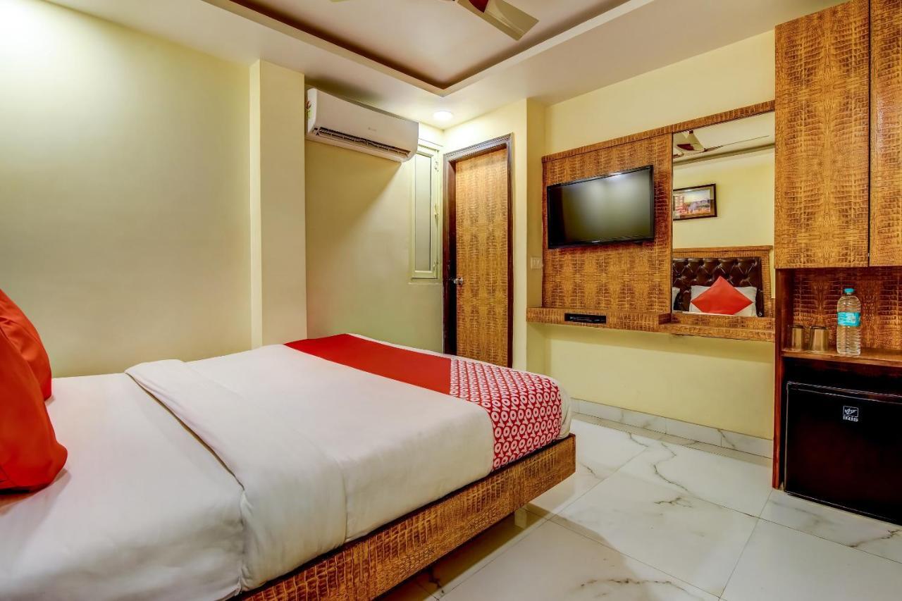 Hotel Sarthak Palace - By Pooja Hospitality Nova Deli Exterior foto